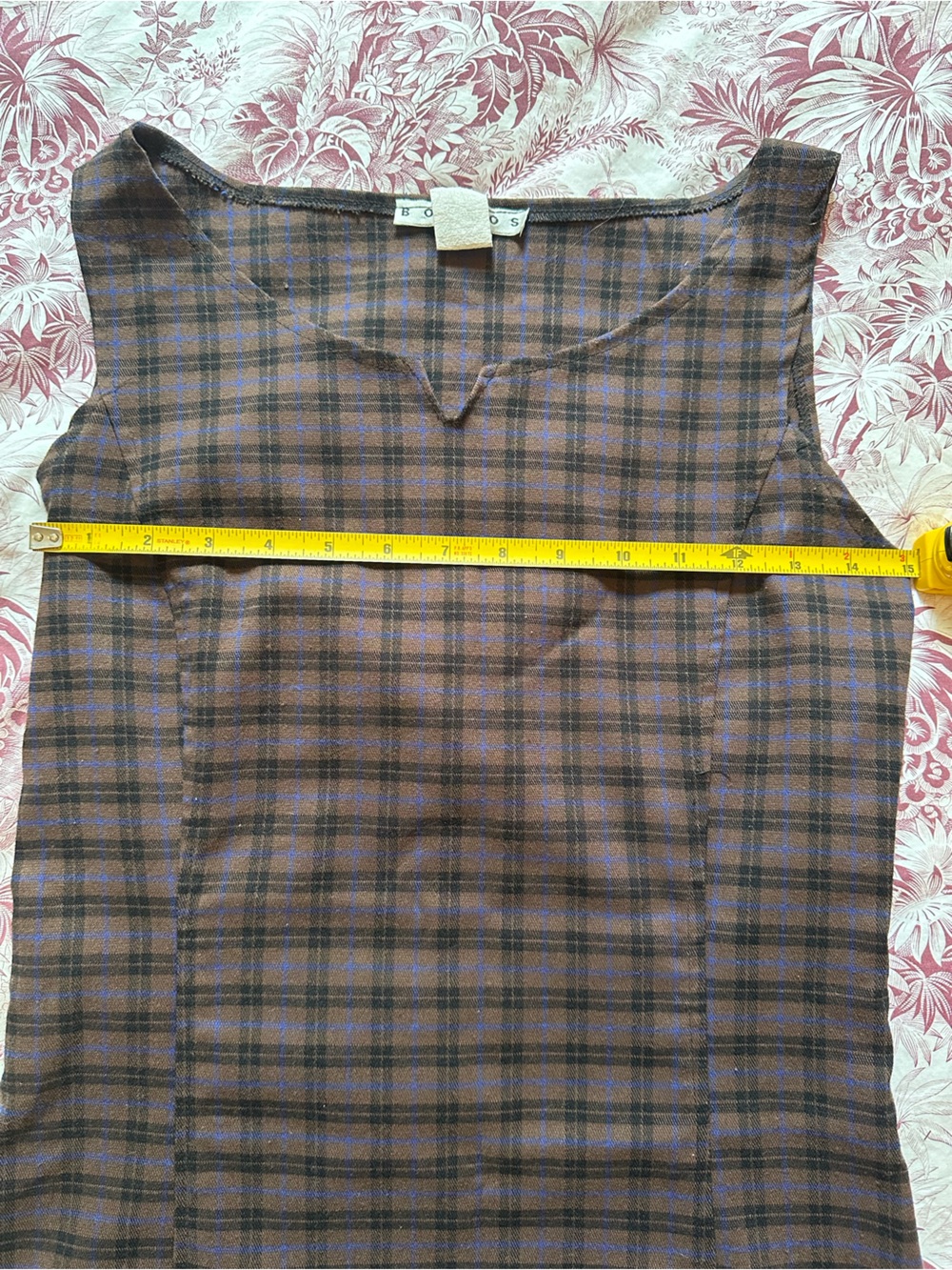 Sleeveless Plaid Shift Dress in Dark Plum - Picture 5 of 7